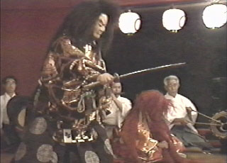 Susano-O vanquishes the Orochi Dragon.